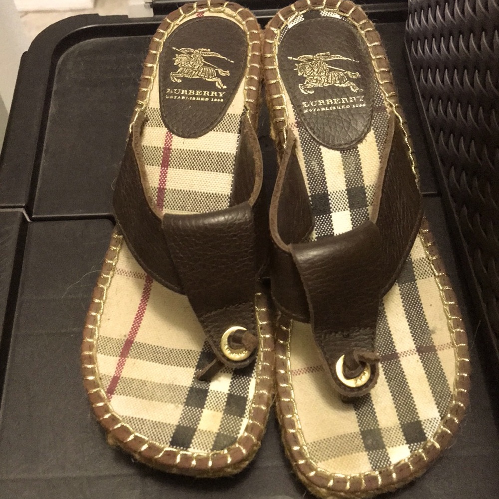 Burberry wedge